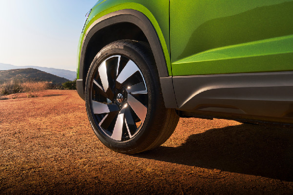 2025 Taos: New Style & Tech