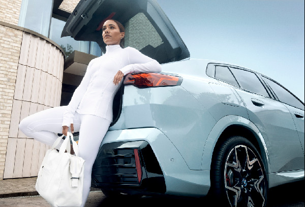 Alex Scott MBE Leads BMW Electric Campaign