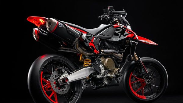 Enhancing the Hypermotard 698 Mono with Ducati Accessories