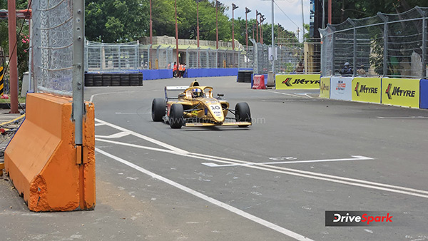 Formula 4 Qualifying Session img 2