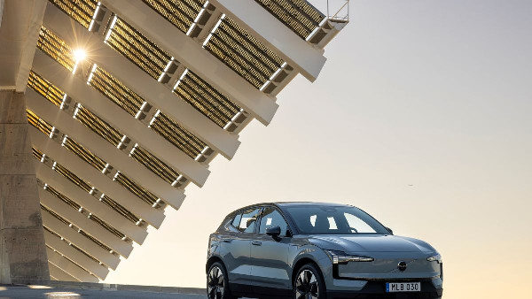 Volvo's Global Sales Up 3%