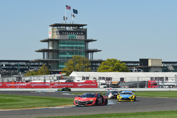 Acura and Honda Shine at Indy Race Weekend