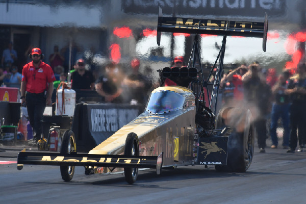 Hagan Wins 52nd NHRA Race in Texas