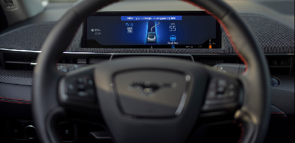 Ford BlueCruise 1.5 Offers New Lane Change Feature