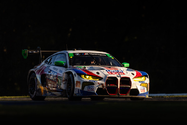BMW M Hybrid V8 Takes Fourth at Petit Le Mans
