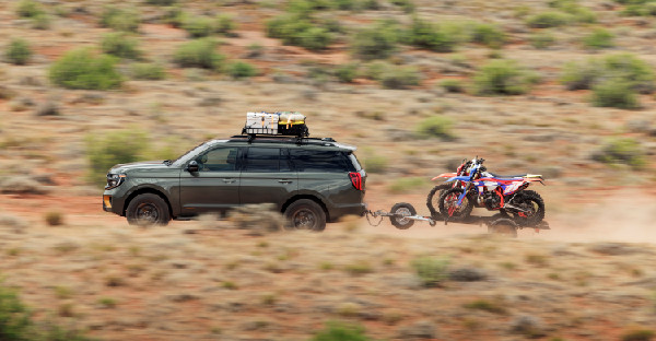 2025 Ford Expedition: Family-Centric Redesign