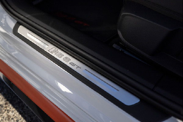 2025 Audi RS 6 Avant GT: Exclusive Performance Car