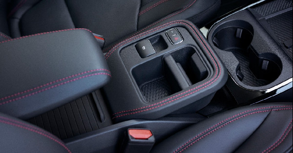 2025 Mustang Mach-E Adds Sporty Features