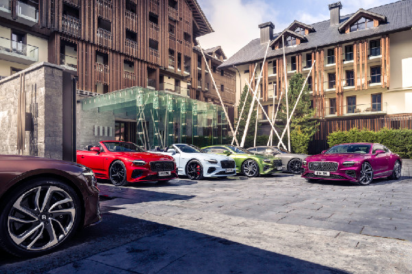 Bentley Unveils Continental GT Speed with eFuels