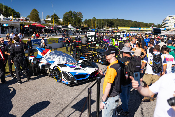 BMW M Hybrid V8 Takes Fourth at Petit Le Mans