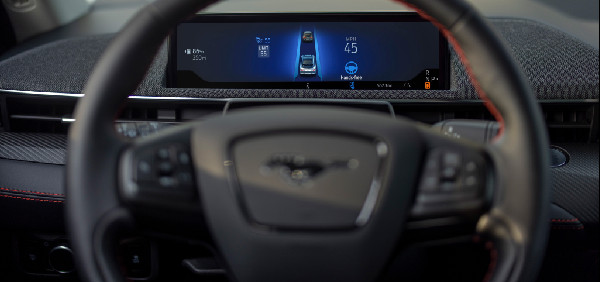 Ford BlueCruise 1.5 Offers New Lane Change Feature