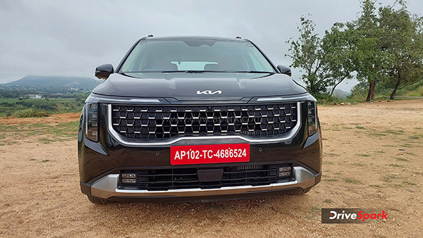 2024 Kia Carnival Review front design