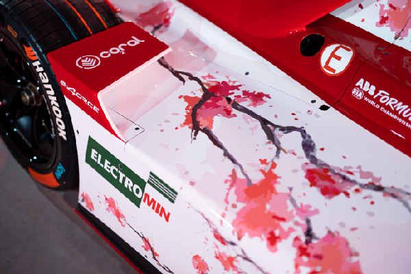 Nissan Formula E Team Unveils New Livery