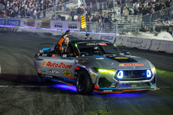 Deane Wins Fourth Title at Formula DRIFT Irwindale