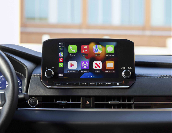 Outlander Leads in J.D. Power Multimedia Study