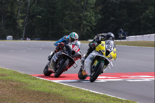 MotoAmerica Superbikes Season Finale in New Jersey