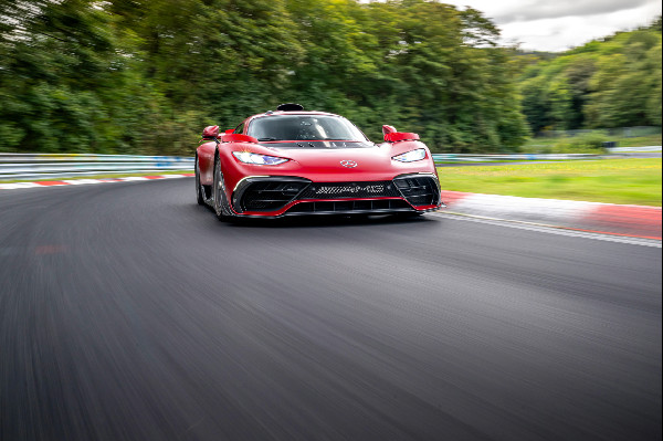 Mercedes-AMG ONE Sets New Nürburgring Record