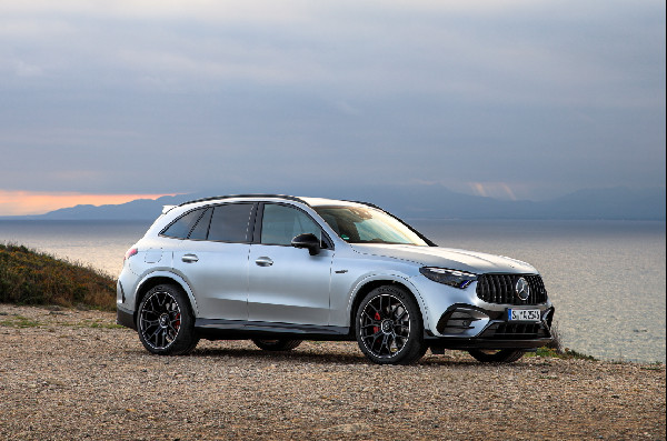 2025 Mercedes-Benz Model Updates Overview