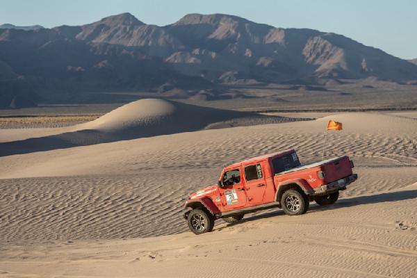 Team #129 Wins Rebelle Rally in Jeep Gladiator