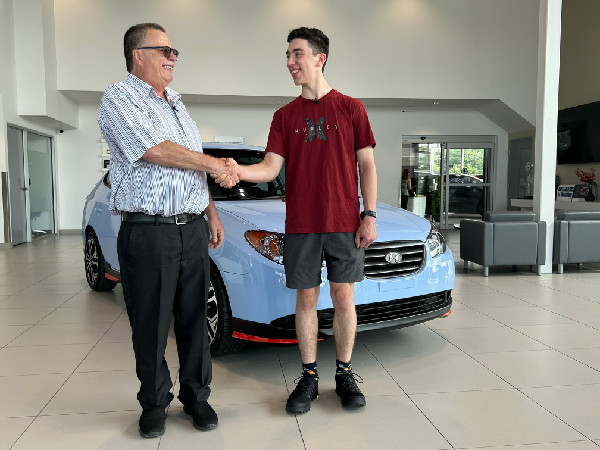 Elantra Restored After Million Kilometres Driven