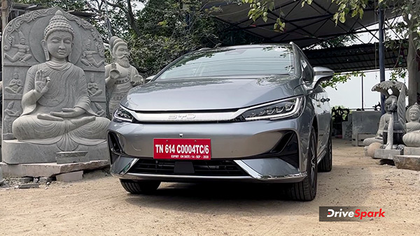 BYD eMax 7 Review front design