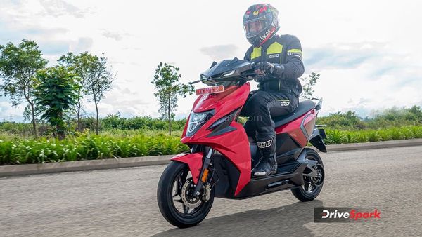 Simple Energy Offers 8-Year Warranty on Scooters