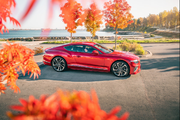 Bentley Opens New Showroom in Tallinn
