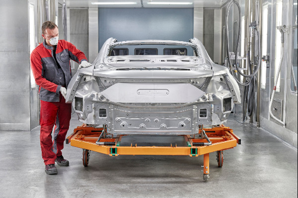 Audi RS e-tron GT Performance: A New Benchmark