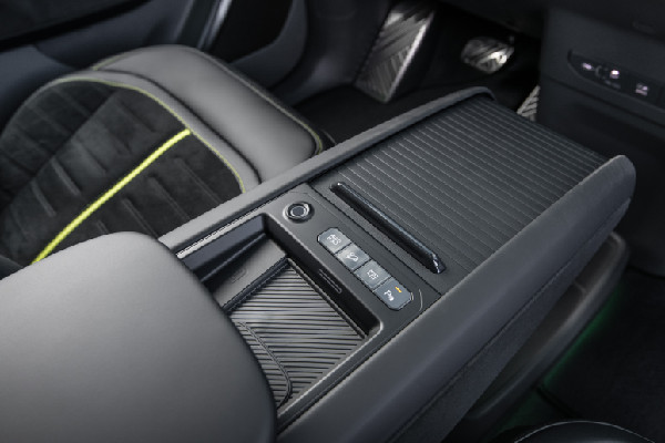 Kia Debuts EV9 GT SUV at LA Auto Show