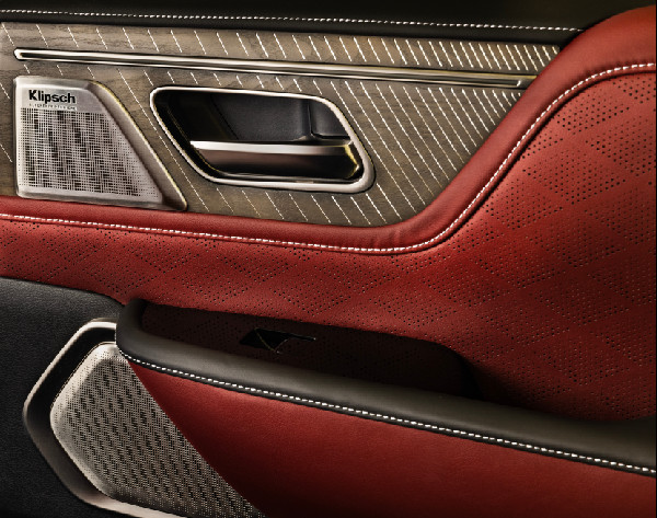 INFINITI Launches AUTOGRAPH Lounge at SEMA