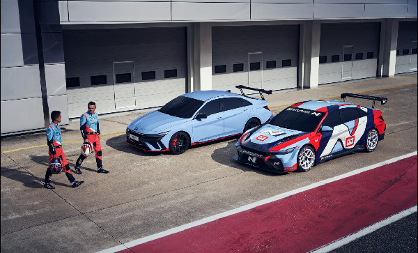 Hyundai Introduces ELANTRA N TCR Edition