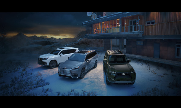Lexus Marks 25 Years of Holiday Campaign