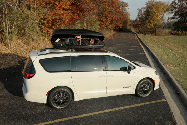 Chrysler Pacifica FAV Edition for Families