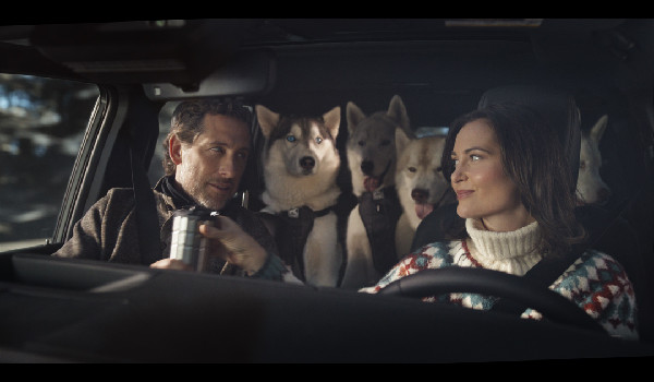 Lexus Marks 25 Years of Holiday Campaign