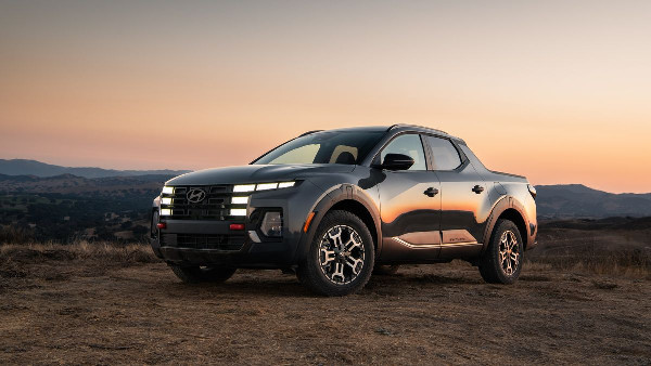 Hyundai Santa Cruz XRT Named Compact Truck of Texas