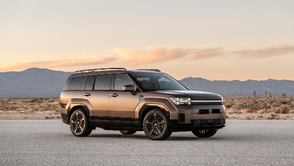 Hyundai Santa Fe Tops J.D. Power Multimedia Study