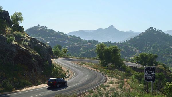 Safe Driving Tips for Hilly Areas