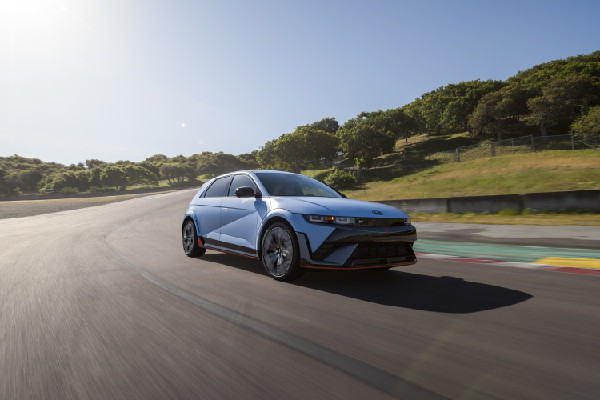 Hyundai IONIQ 5 EV Wins Third Year on List