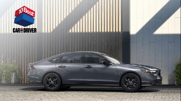 Honda Models Shine at Car and Driver Awards