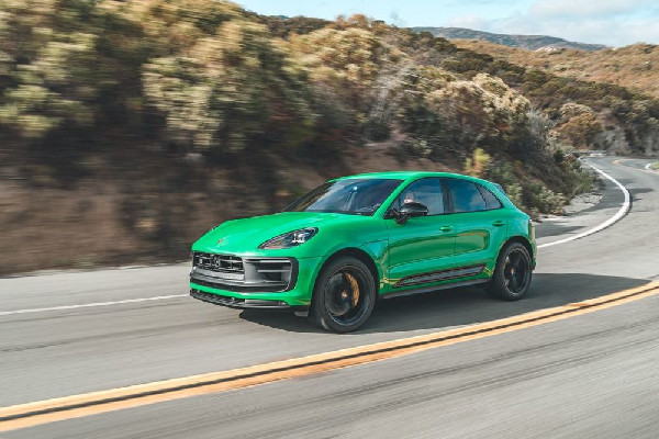 Porsche Models Earn Car and Driver's Top Awards