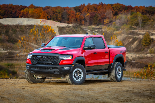 Ram 1500 Wins MotorTrend's 2025 Truck Award