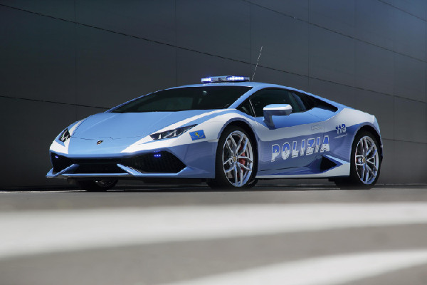 Lamborghini and Police Mark 20-Year Partnership