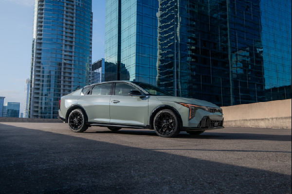 2025 Kia K4: Advanced Tech in a Compact Sedan