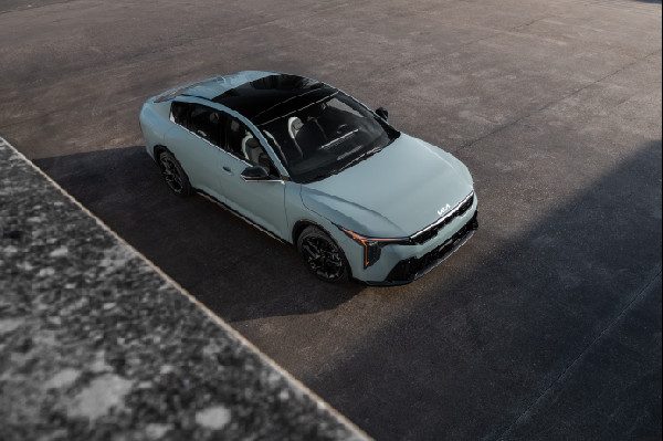 2025 Kia K4: Advanced Tech in a Compact Sedan