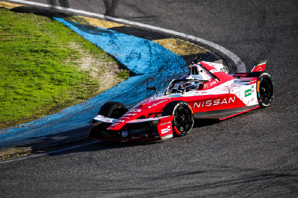 Nissan Formula E Team Ready for Season 11