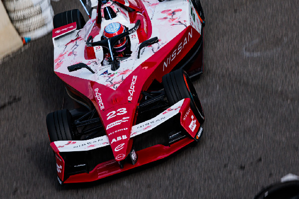 Sérgio Sette Câmara Joins Nissan Formula E Team