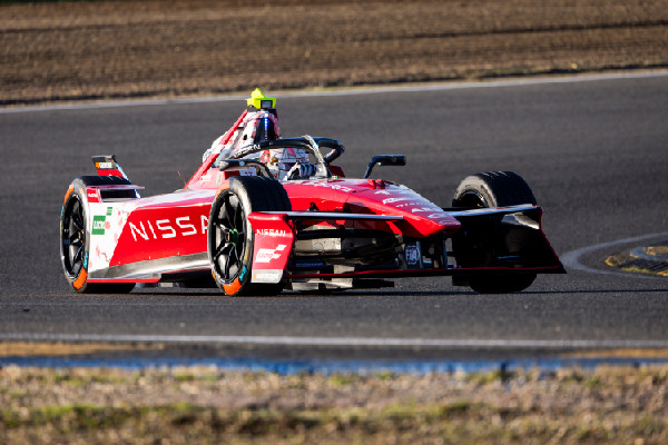 Nissan Formula E Team Ready for Season 11
