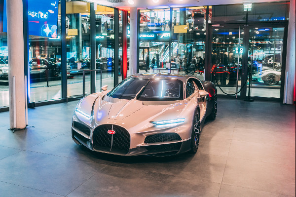 Bugatti Opens New Showrooms in Munich and Vienna