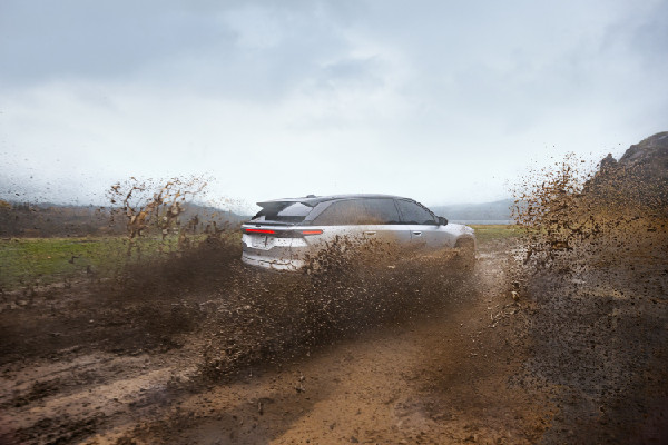 Jeep Wagoneer S Campaign Emphasises Luxury and Capability