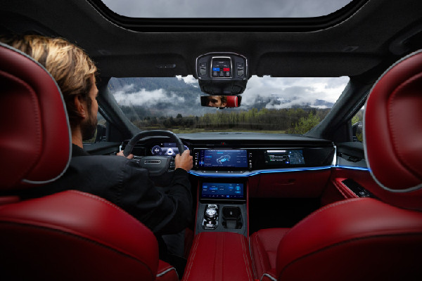 Jeep Wagoneer S Campaign Emphasises Luxury and Capability